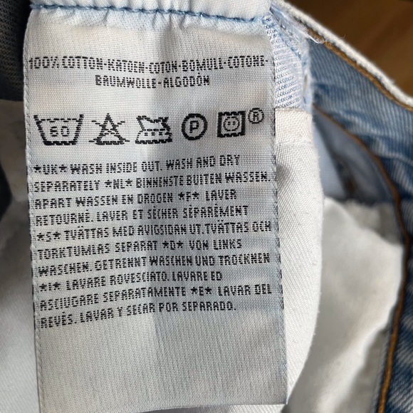 Levi’s - Picture 8 of 10